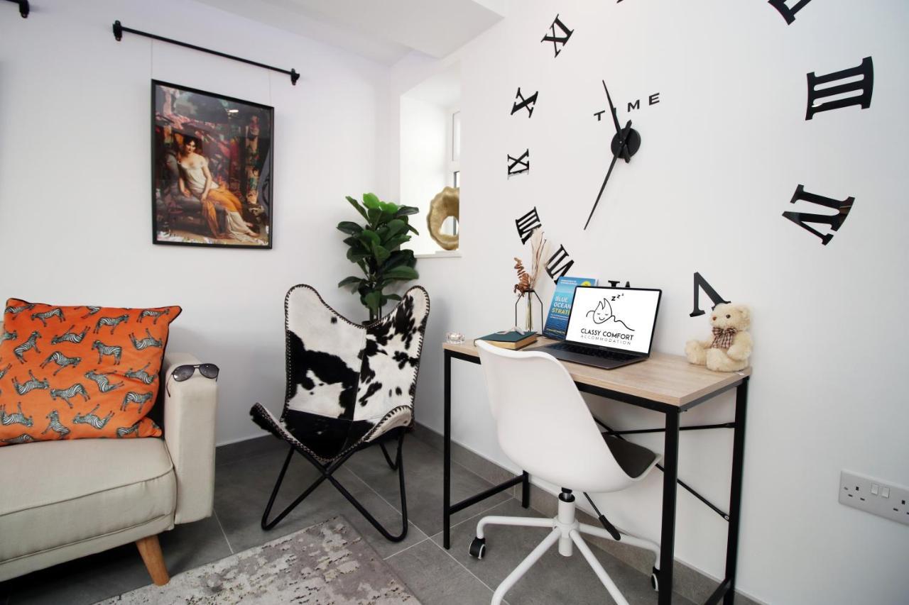 New Spacious 2 Bed Getaway - Private Courtyard! - Underfloor Heating Cardiff Eksteriør bilde